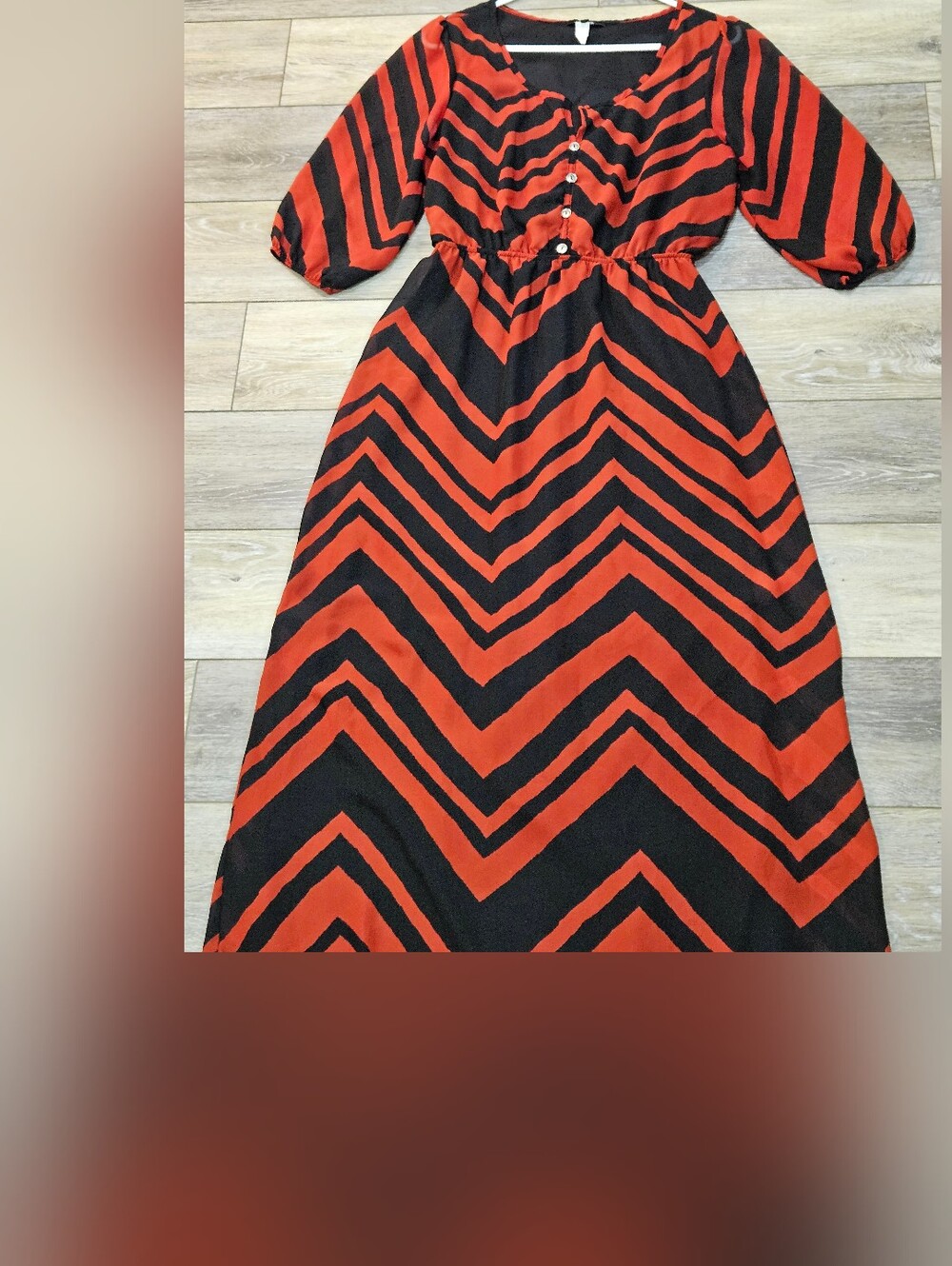 Expresso Chevron Stripe Red and Black Maxi Dress Size Medium
